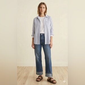 4 PIECES!! Classic pieces! Spring is COMING!! 🌸👖